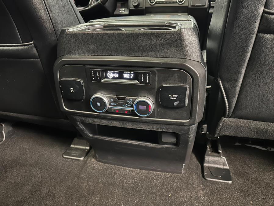 2019 Ford Expedition Limited 4x4 photo