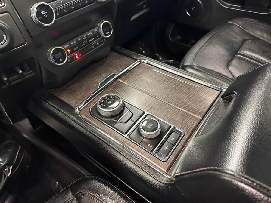 2019 Ford Expedition Limited 4x4 photo