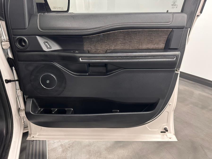 2019 Ford Expedition Limited 4x4 photo