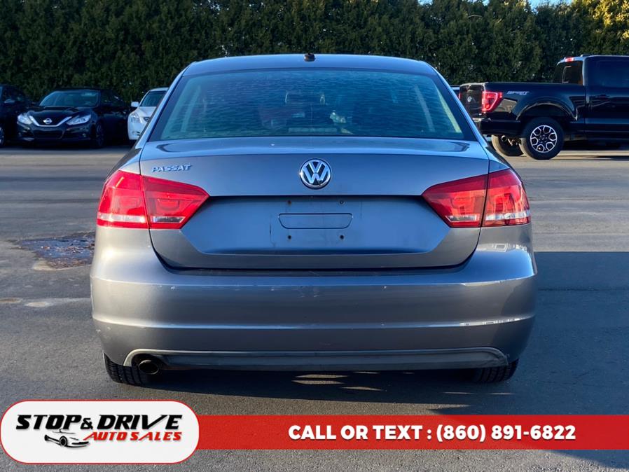2013 Volkswagen Passat S PZEV photo