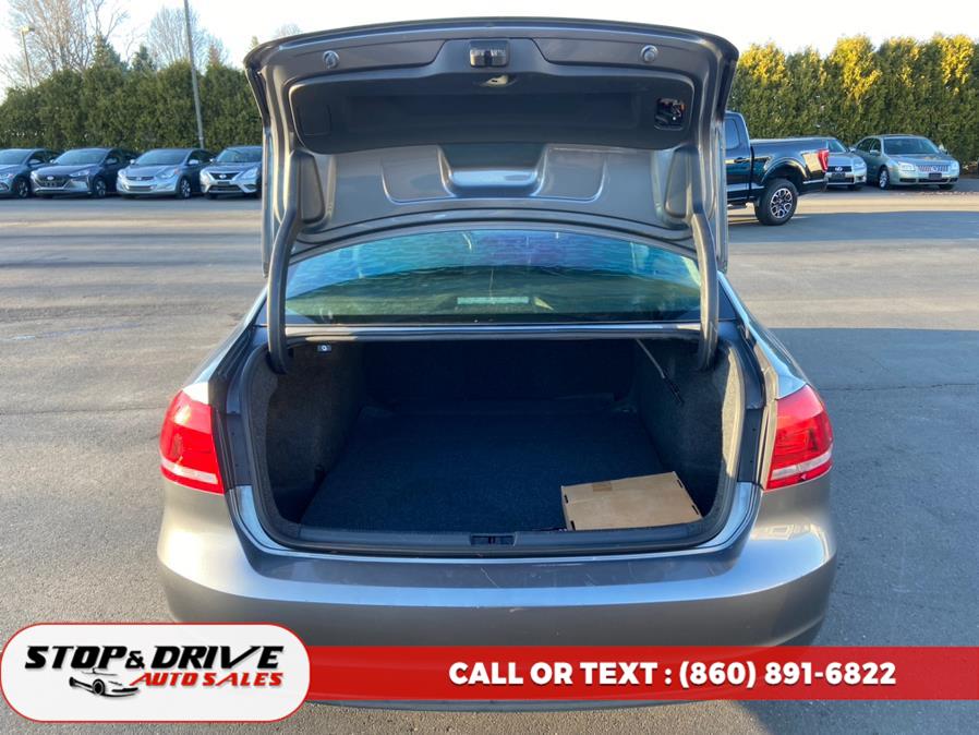 2013 Volkswagen Passat S PZEV photo