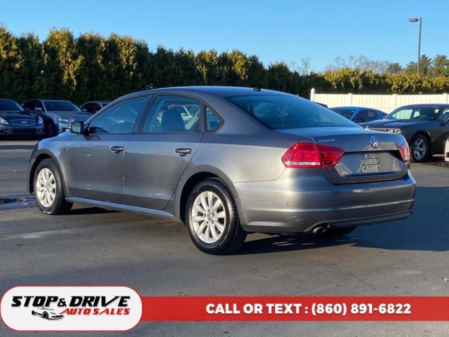2013 Volkswagen Passat S PZEV photo