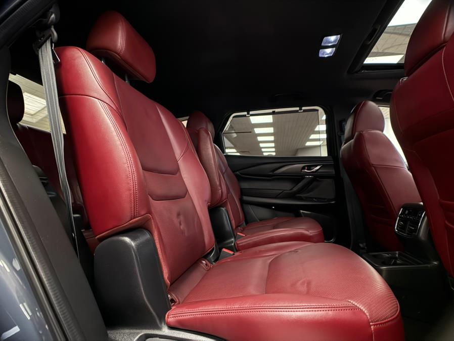 2022 Mazda CX-9 Carbon Edition AWD photo