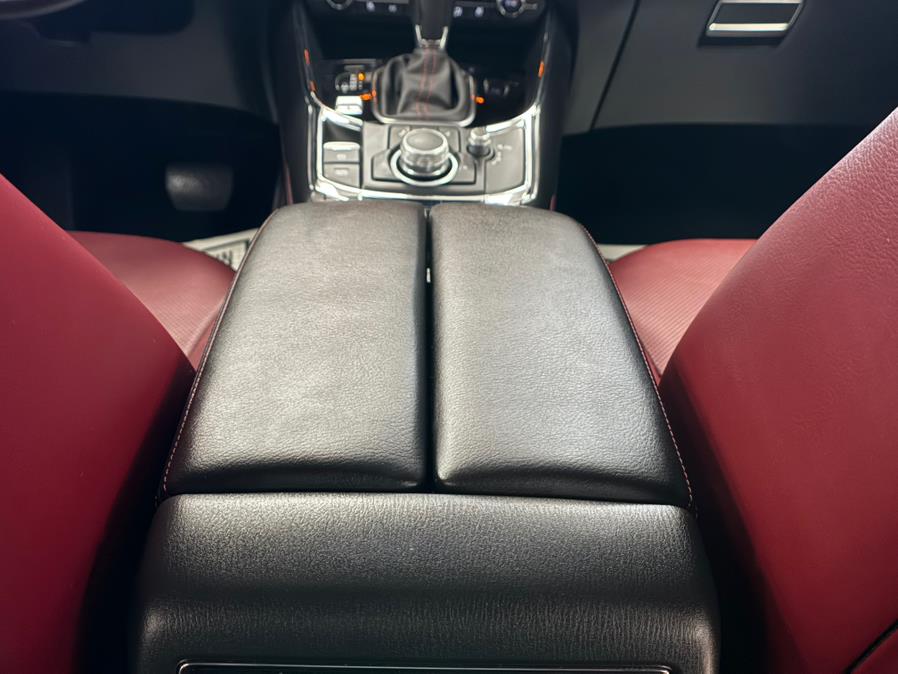 2022 Mazda CX-9 Carbon Edition AWD photo