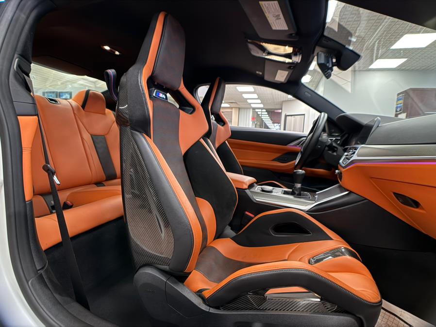 2021 BMW M4 Coupe photo