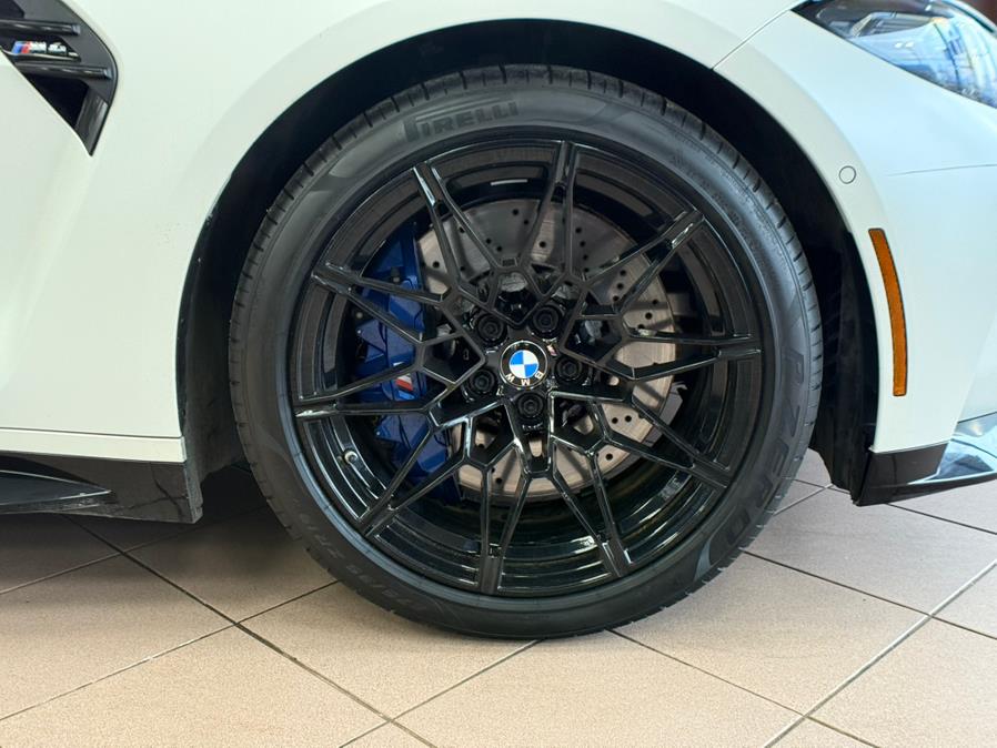 2021 BMW M4 Coupe photo