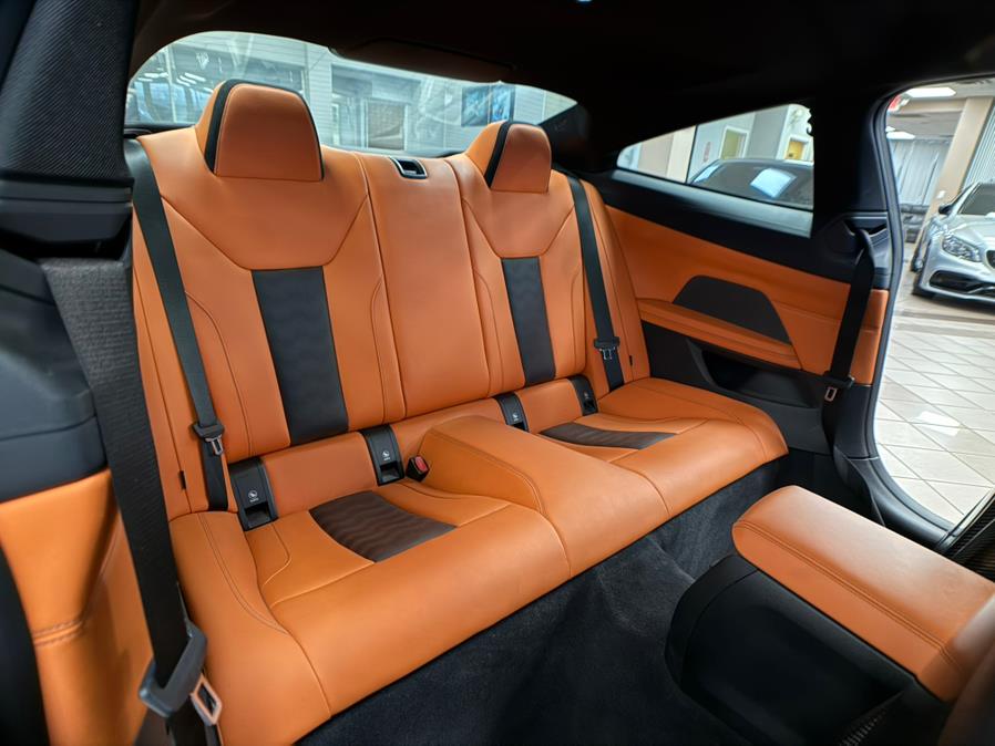 2021 BMW M4 Coupe photo