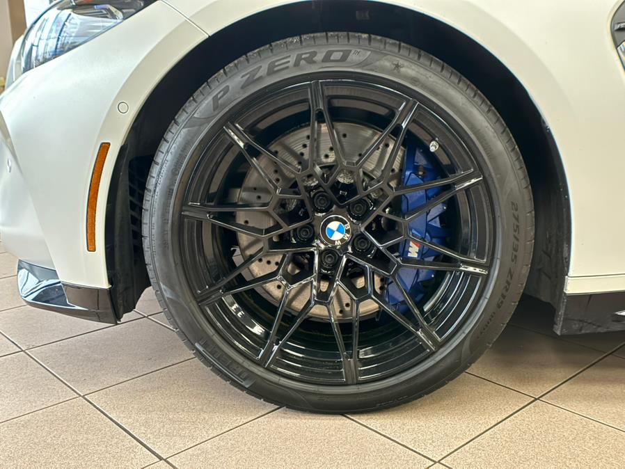 2021 BMW M4 Coupe photo