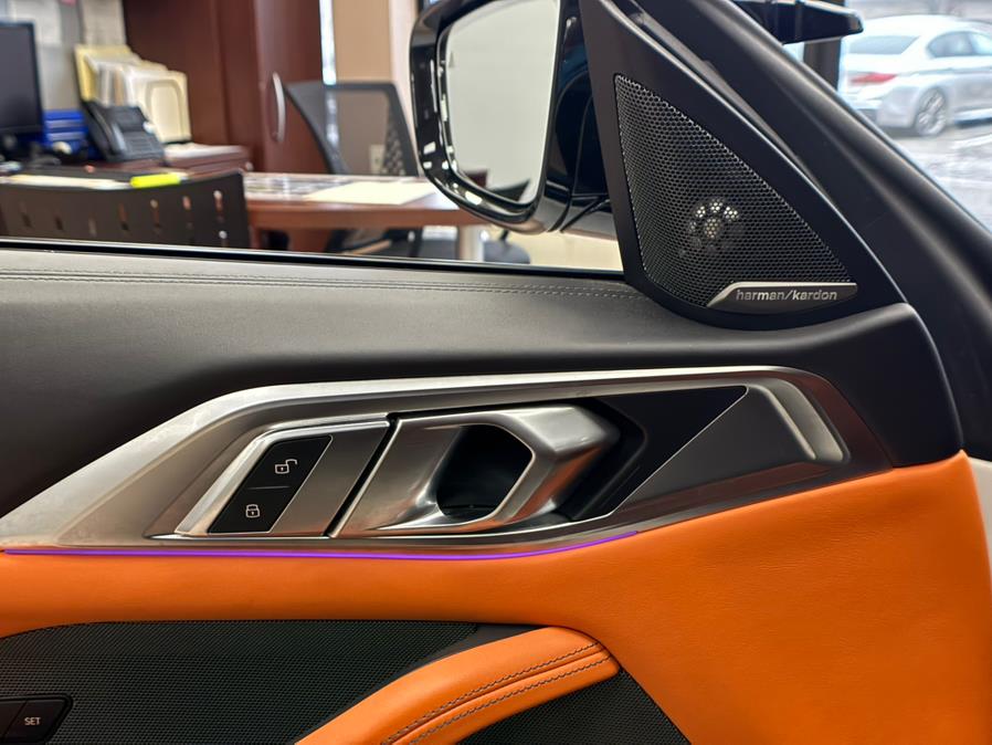 2021 BMW M4 Coupe photo