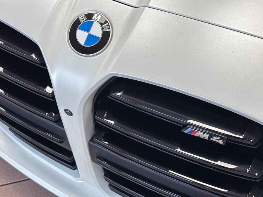 2021 BMW M4 Coupe photo