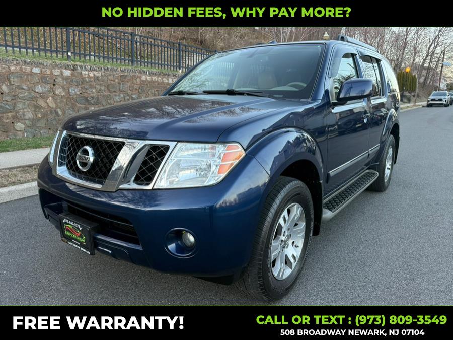 2012 Nissan Pathfinder S photo
