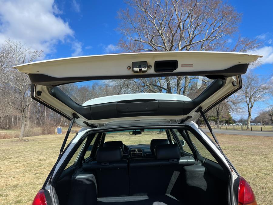 1998 Subaru Legacy Outback photo