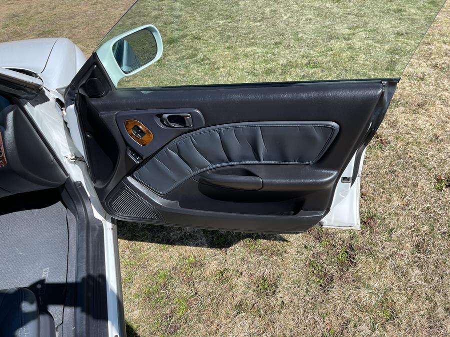 1998 Subaru Legacy Outback photo