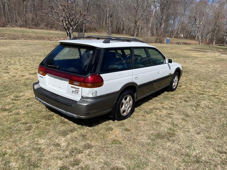 1998 Subaru Legacy Outback photo