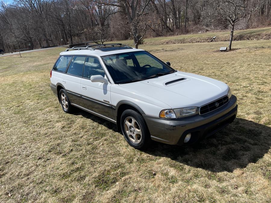 1998 Subaru Legacy Outback photo