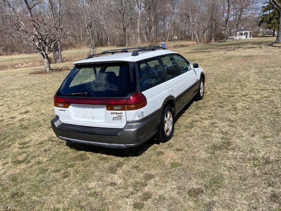 1998 Subaru Legacy Outback photo