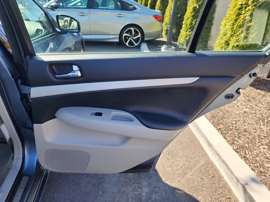 2008 Infiniti G35 x photo