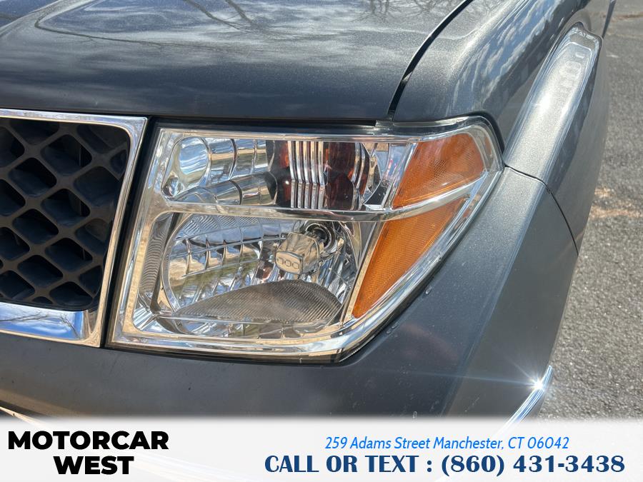 2008 Nissan Frontier SE V6 photo