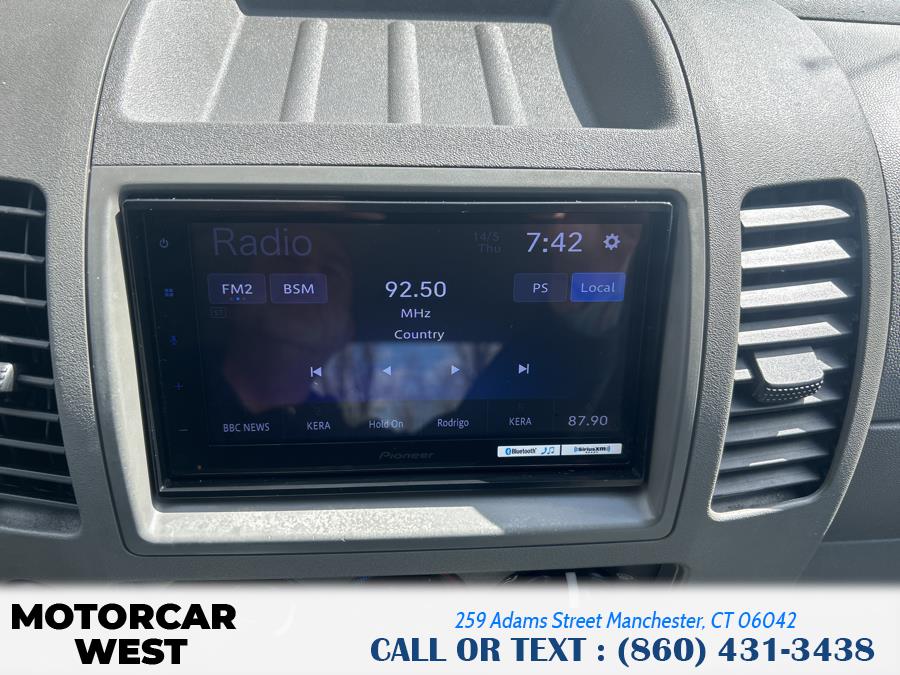 2008 Nissan Frontier SE V6 photo