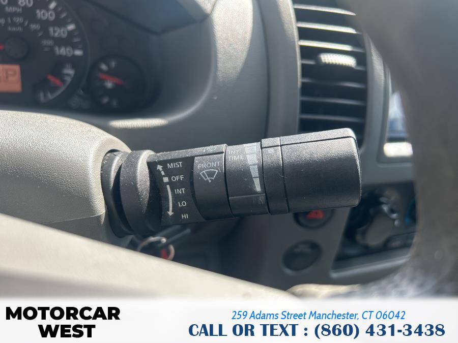 2008 Nissan Frontier SE V6 photo
