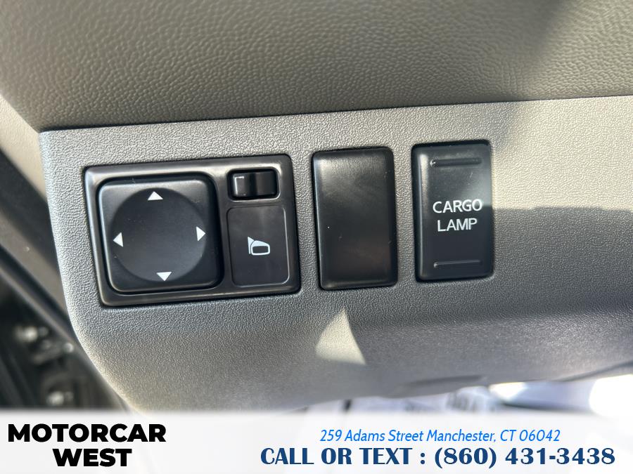 2008 Nissan Frontier SE V6 photo