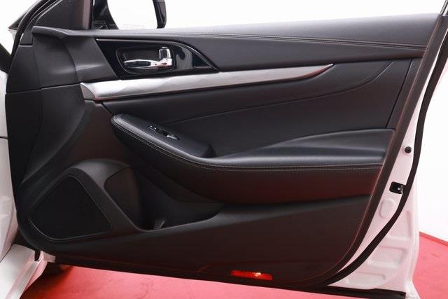 2023 Nissan Maxima SV photo