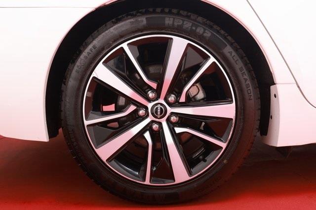 2023 Nissan Maxima SV photo