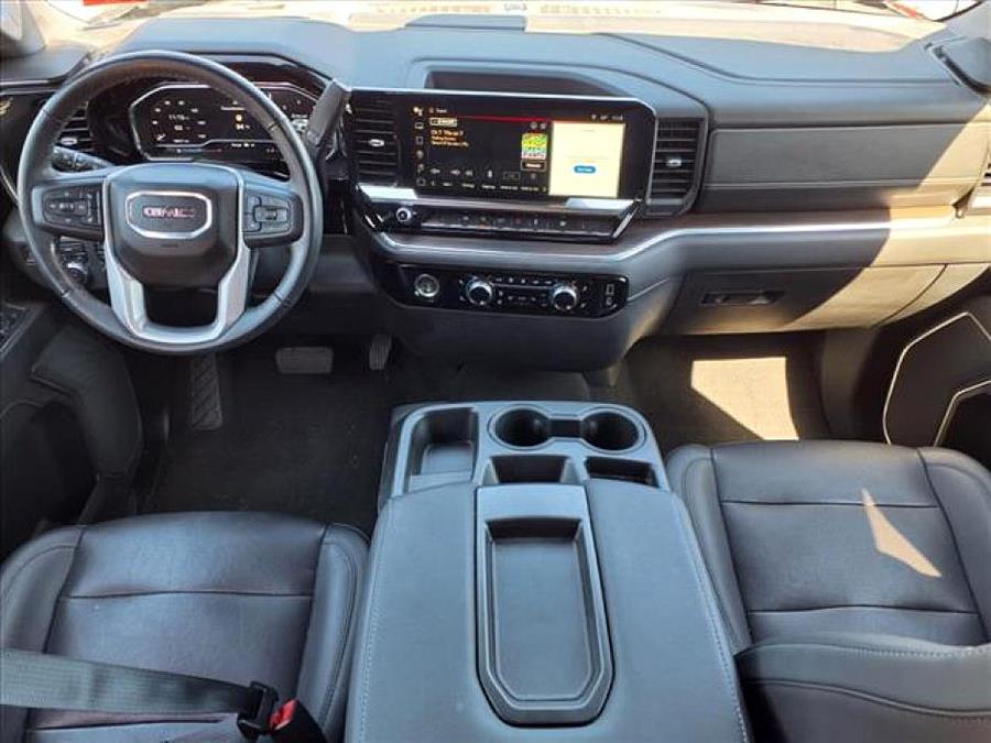 2022 GMC Sierra 1500 SLT photo