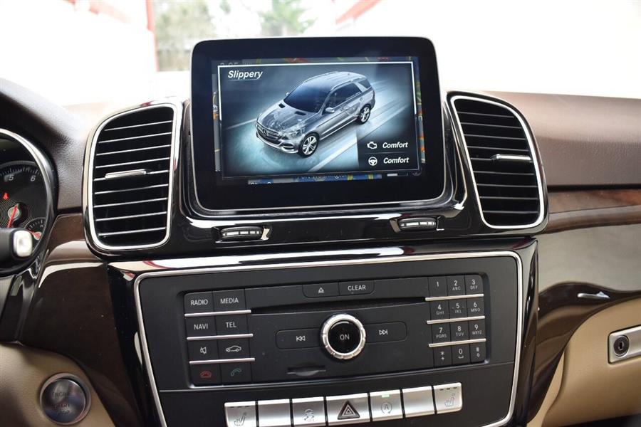 2019 Mercedes-Benz GLE GLE 400 4MATIC AWD 4dr SUV photo