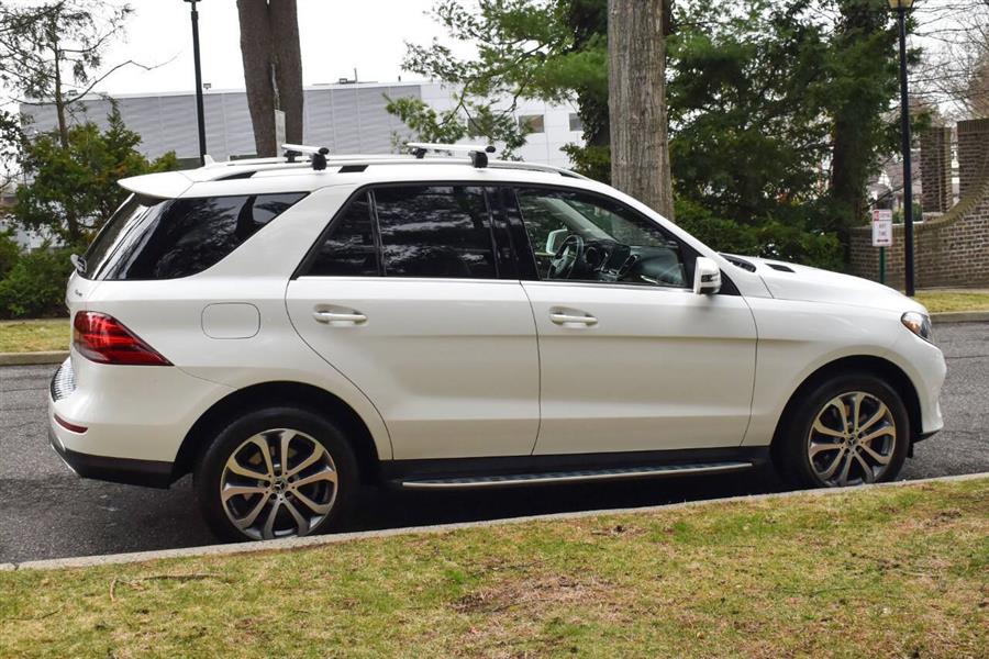 2019 Mercedes-Benz GLE GLE 400 4MATIC AWD 4dr SUV photo