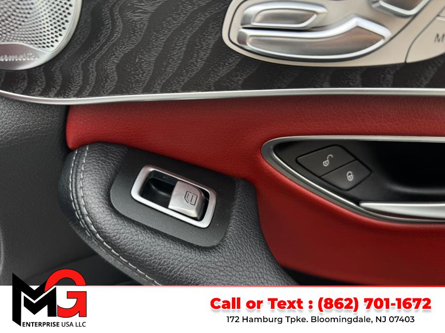 2015 Mercedes-Benz C-Class 4dr Sdn C 300 Sport 4MATIC photo