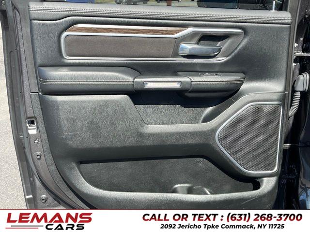 2020 RAM 1500 Laramie photo