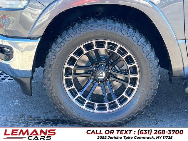 2020 RAM 1500 Laramie photo