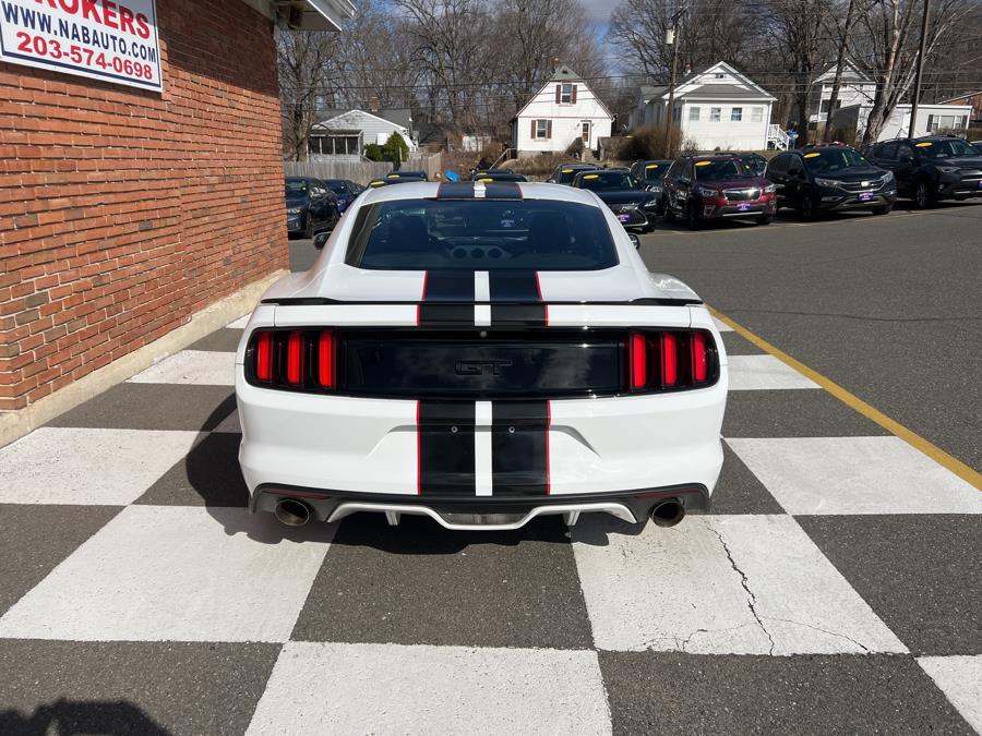 2016 Ford Mustang 2dr Fastback GT Premium photo