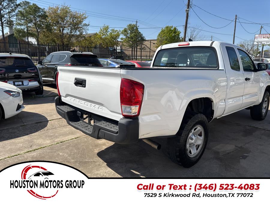 2016 Toyota Tacoma 2WD Access Cab I4 AT SR (Natl) photo