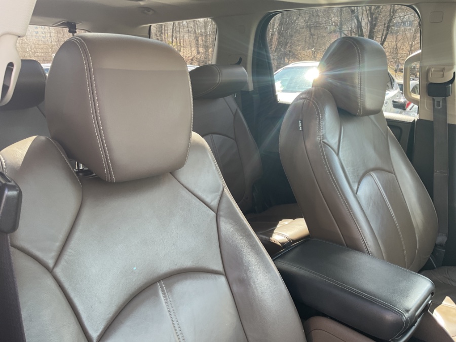 2015 GMC Acadia AWD 4dr SLT w/SLT-1 photo
