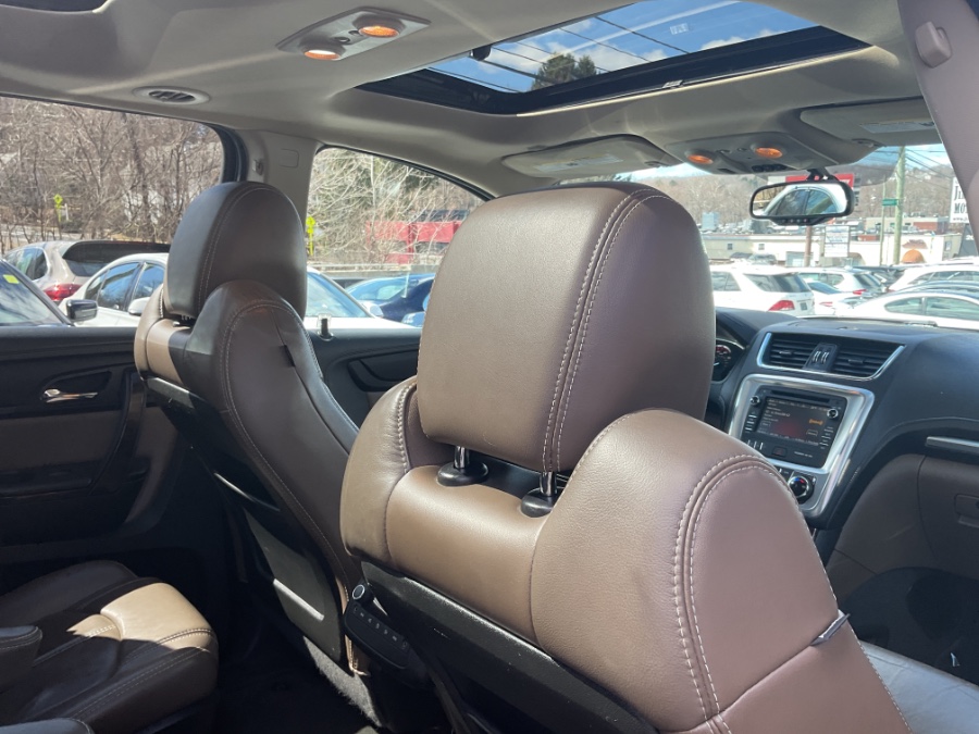 2015 GMC Acadia AWD 4dr SLT w/SLT-1 photo