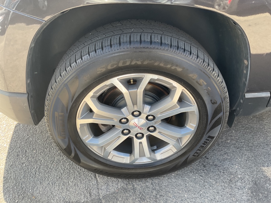 2015 GMC Acadia AWD 4dr SLT w/SLT-1 photo