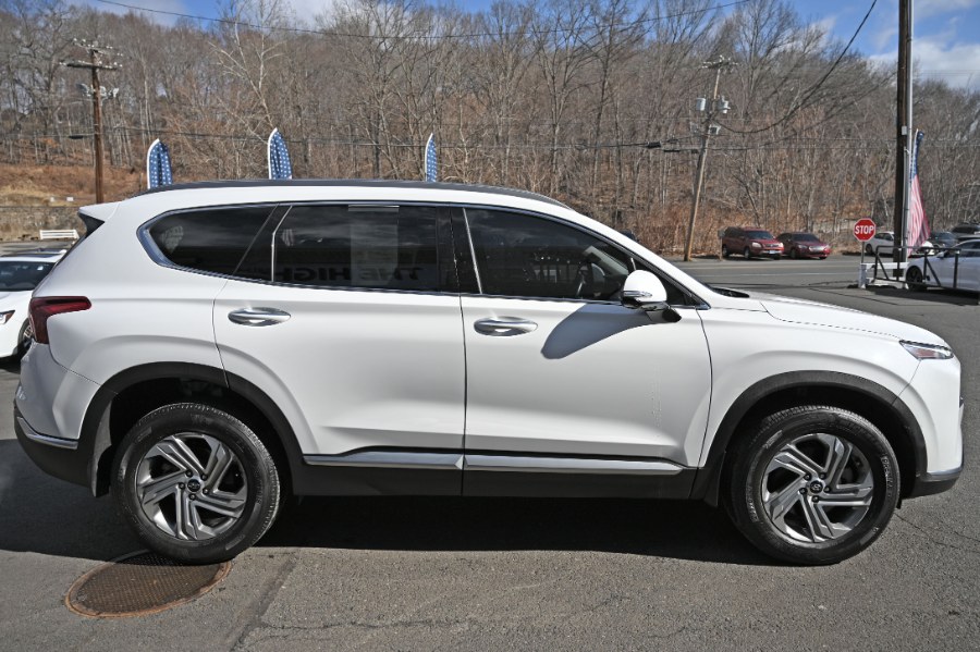 2023 Hyundai Santa Fe SEL AWD photo