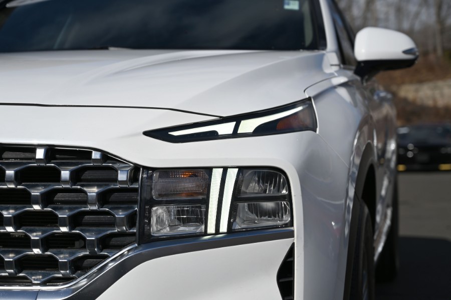 2023 Hyundai Santa Fe SEL AWD photo