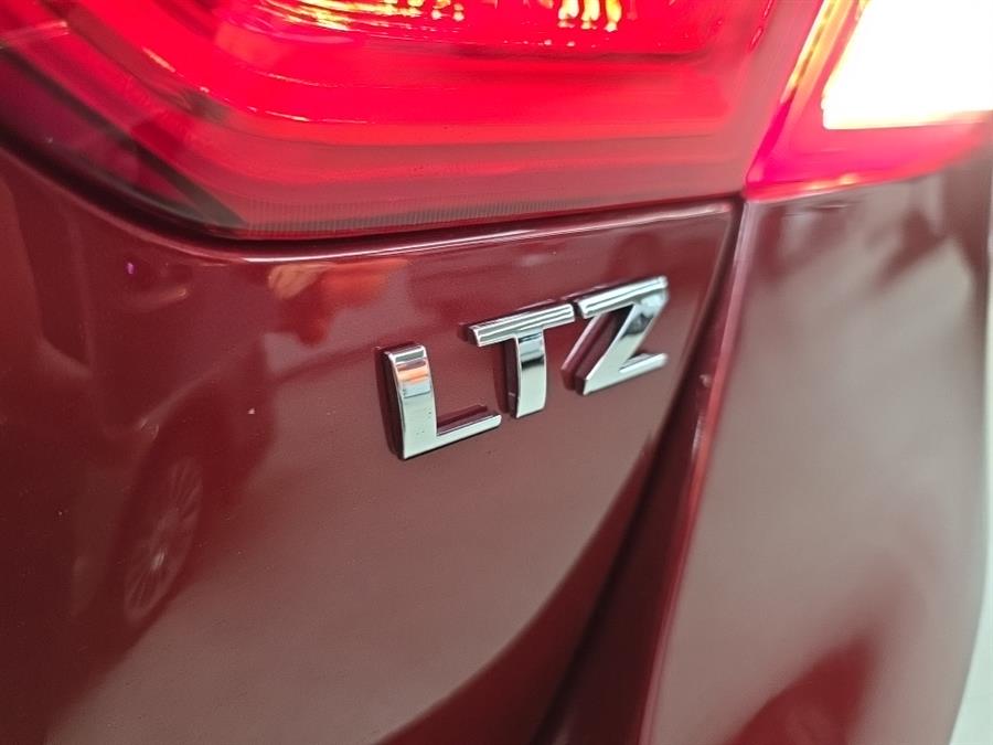2016 Chevrolet Impala 4dr Sdn LTZ w/2LZ photo