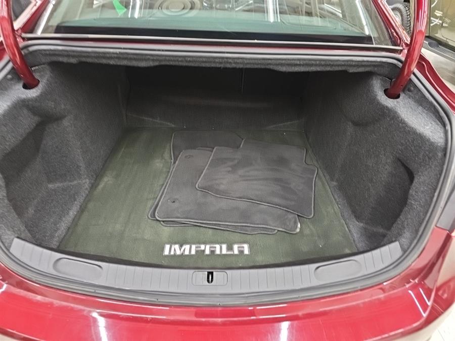 2016 Chevrolet Impala 4dr Sdn LTZ w/2LZ photo