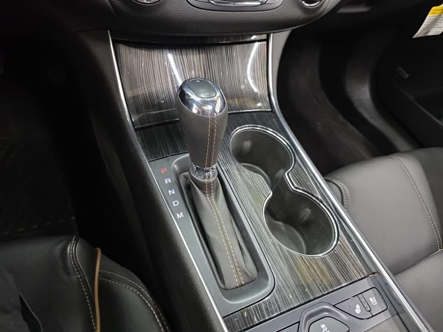2016 Chevrolet Impala 4dr Sdn LTZ w/2LZ photo