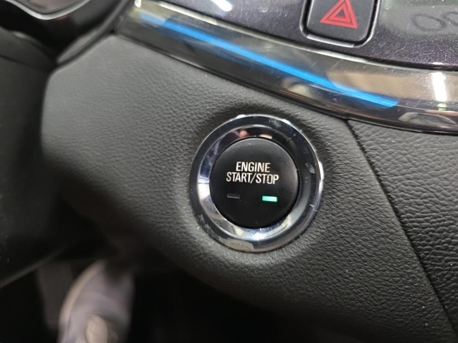 2016 Chevrolet Impala 4dr Sdn LTZ w/2LZ photo