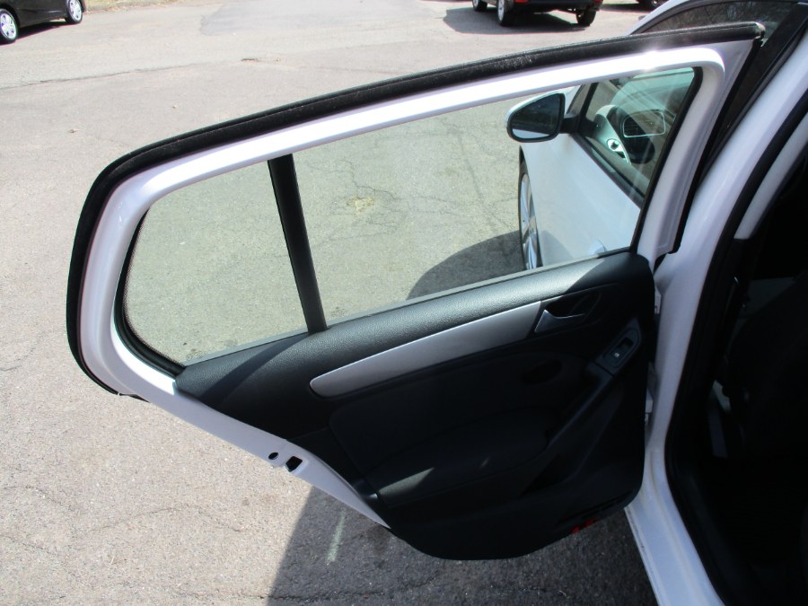 2013 Volkswagen Golf TDI photo