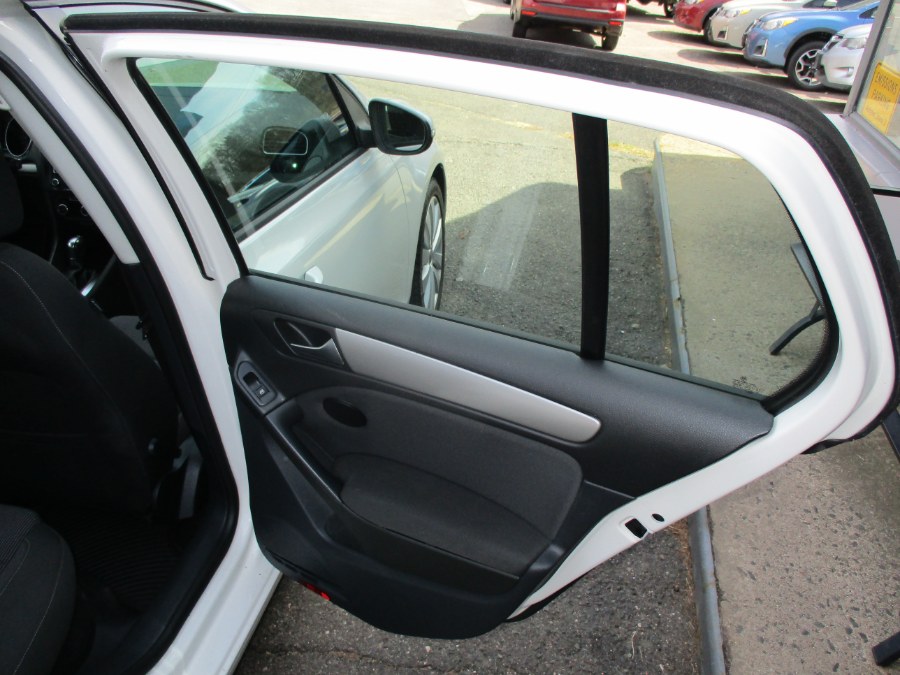 2013 Volkswagen Golf TDI photo
