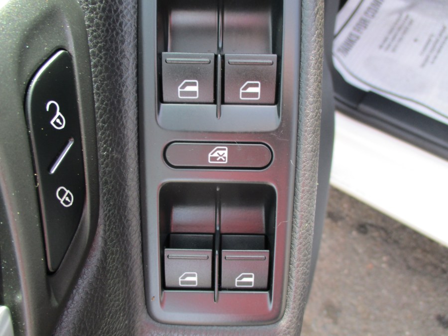 2013 Volkswagen Golf TDI photo