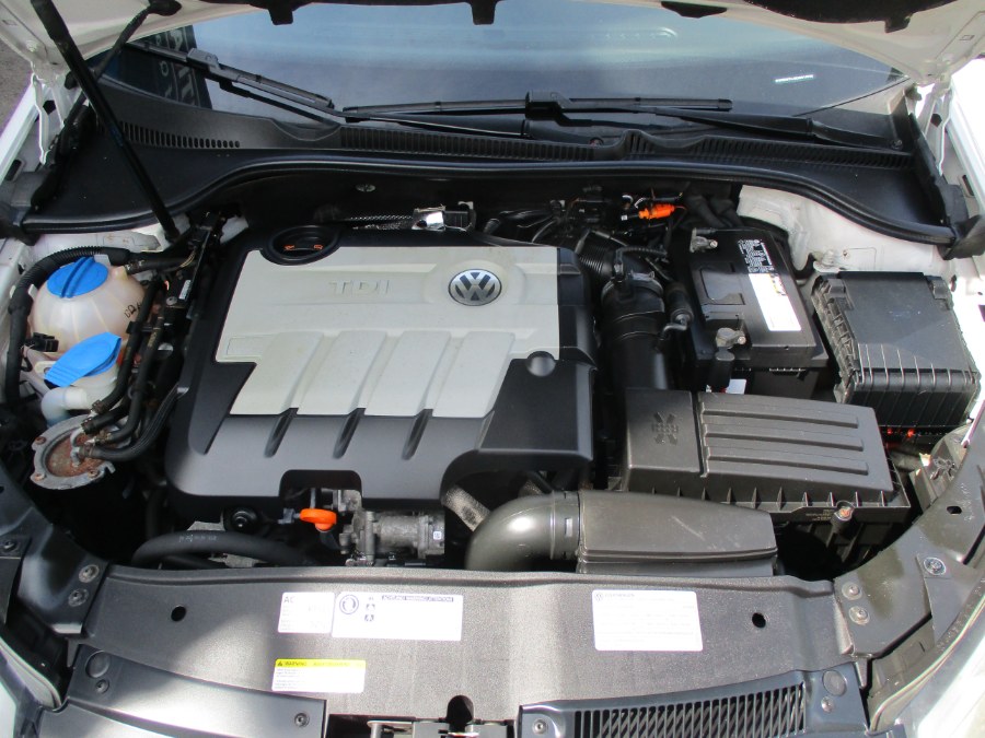 2013 Volkswagen Golf TDI photo