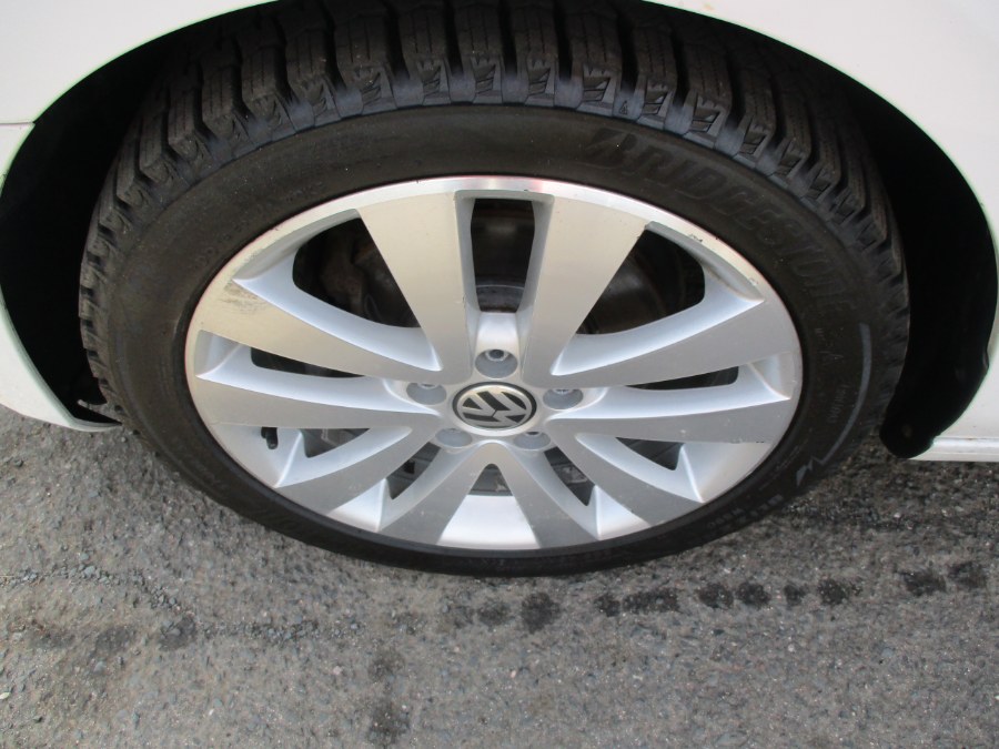 2013 Volkswagen Golf TDI photo