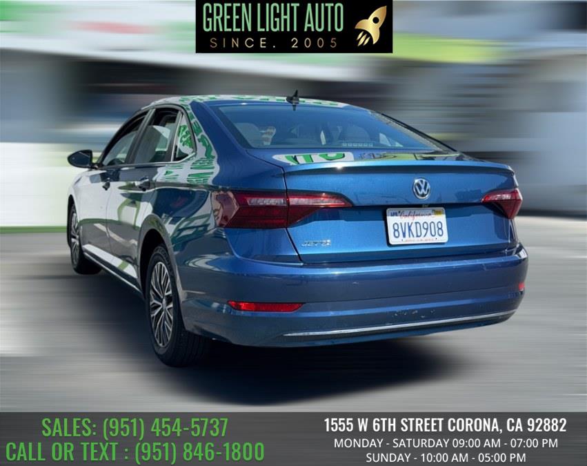 2021 Volkswagen Jetta SE Auto photo